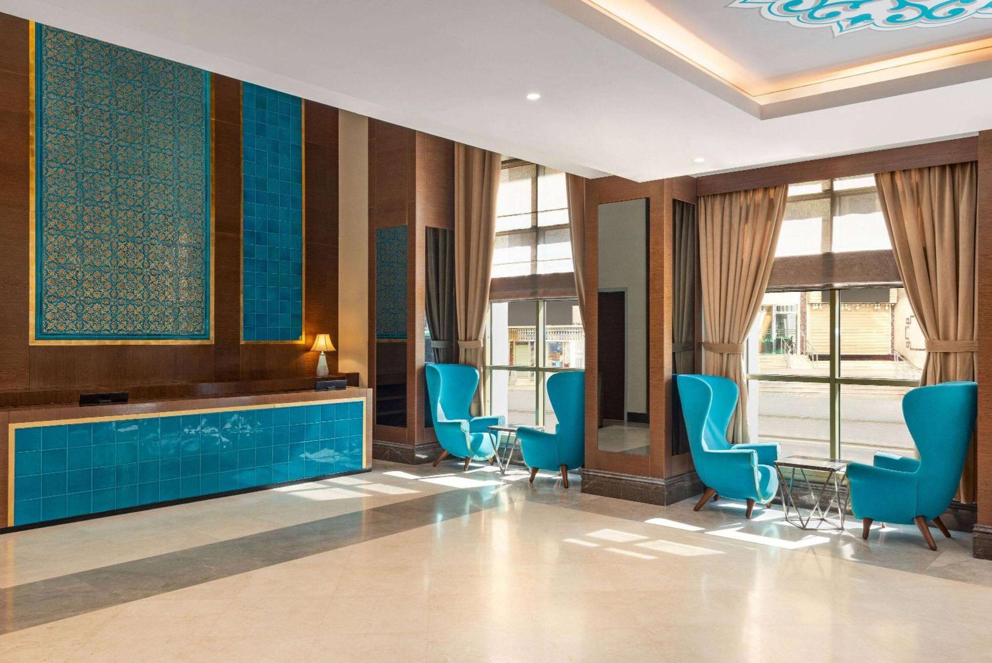Ramada By Wyndham Makkah Zad Al Tayseer Mecca Екстер'єр фото