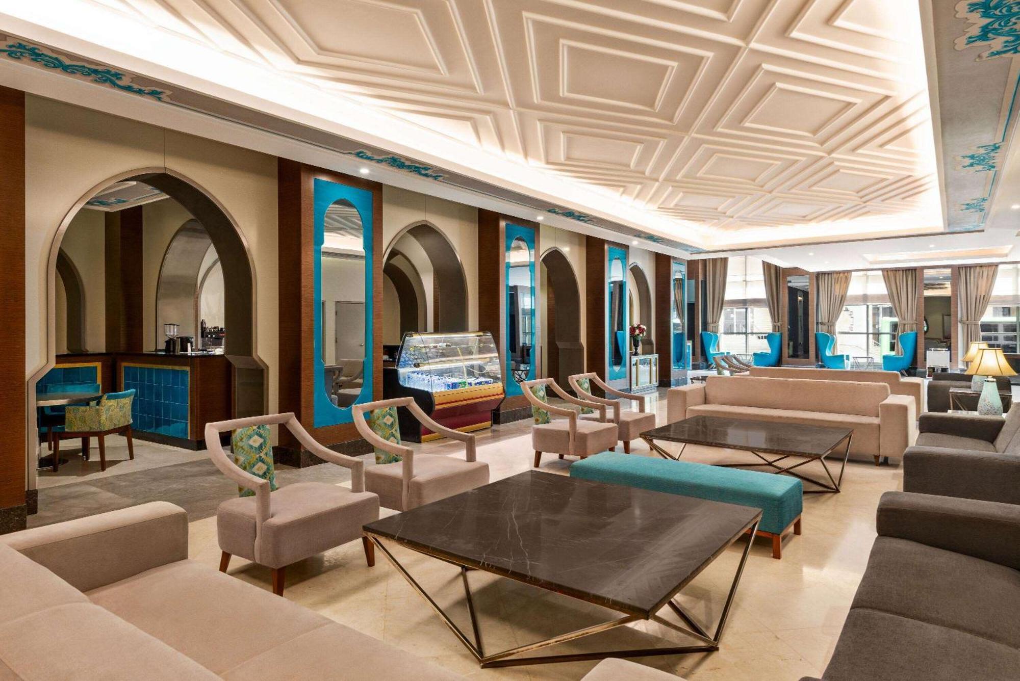 Ramada By Wyndham Makkah Zad Al Tayseer Mecca Екстер'єр фото